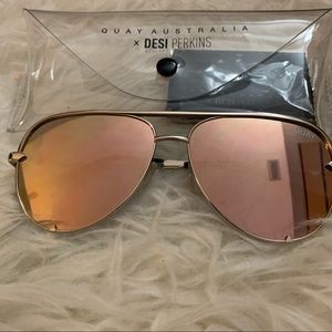 Desi x Quay High Key mini